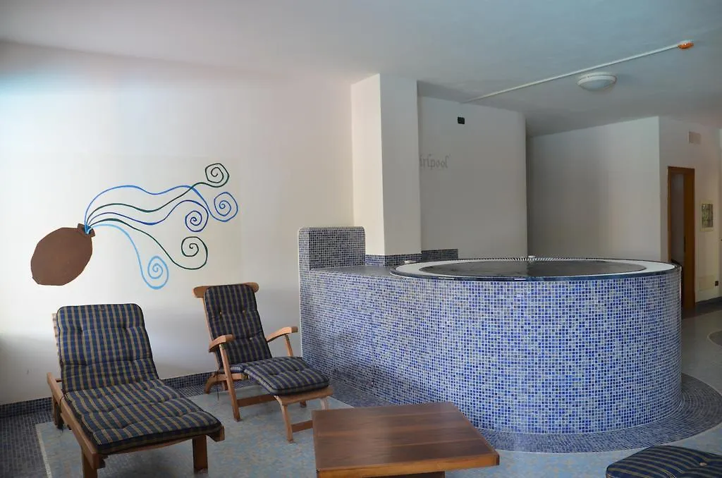Residence Lido Hotel Malcesine 3*,  Italy
