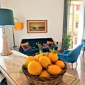 ausa-suites.sicilyhotelsitaly.net/
