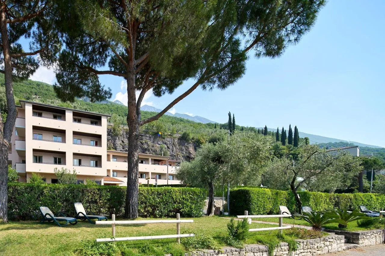 مالتشيزينيه Residence Lido Hotel 3*,  إيطاليا